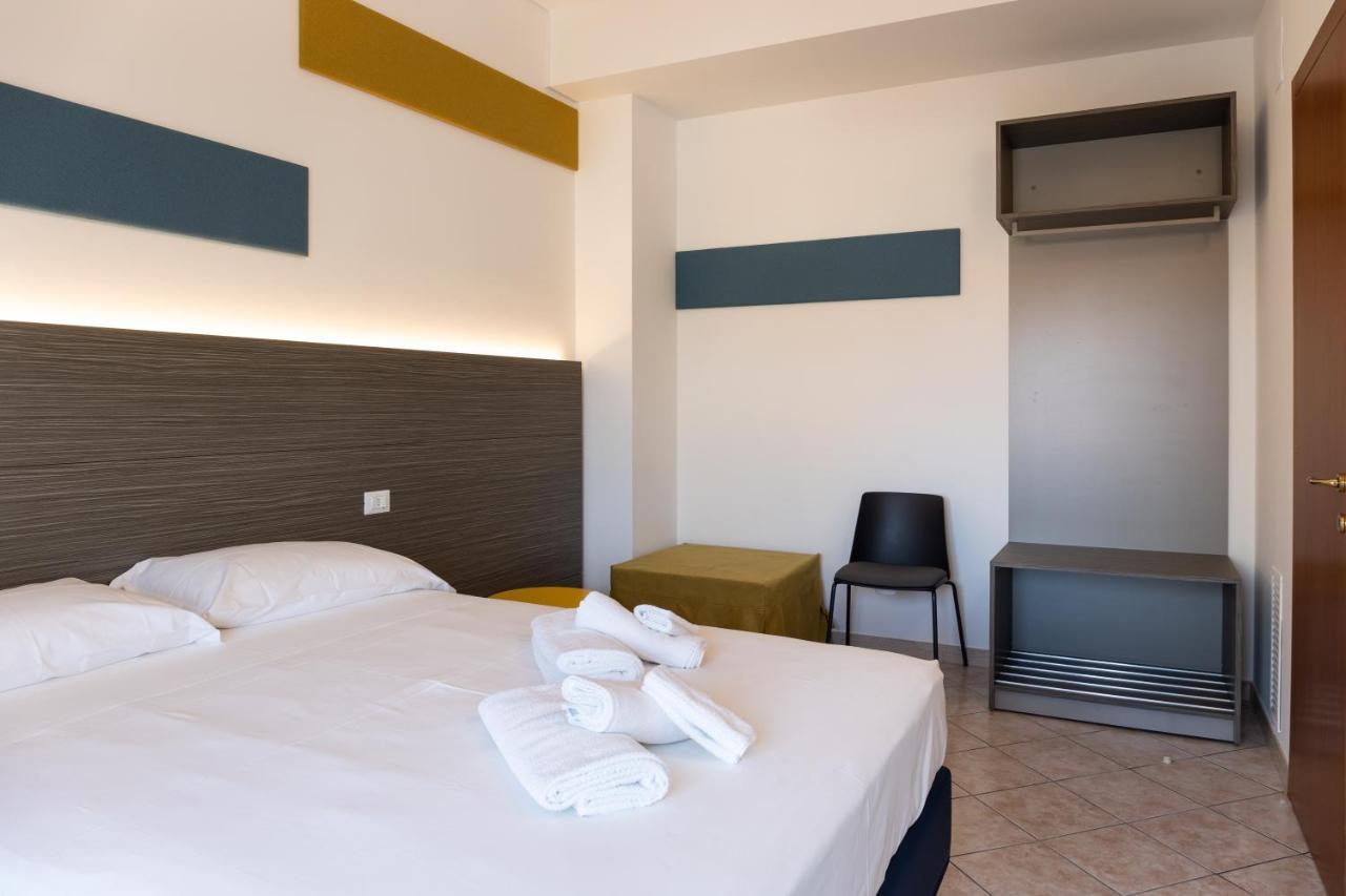 Smart And Sea Apartment Tortoreto Exterior foto